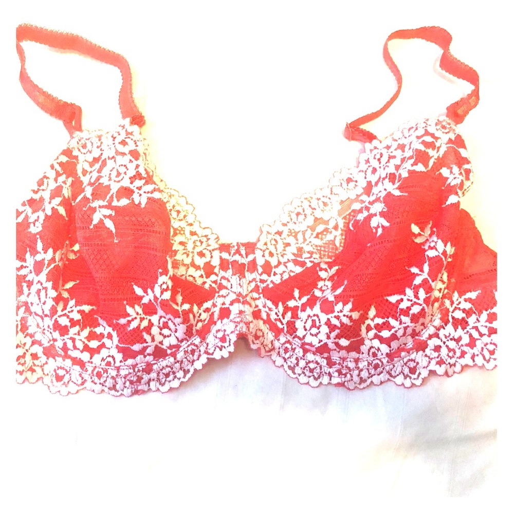 Wacoal Embrace Lace Underwire Bra